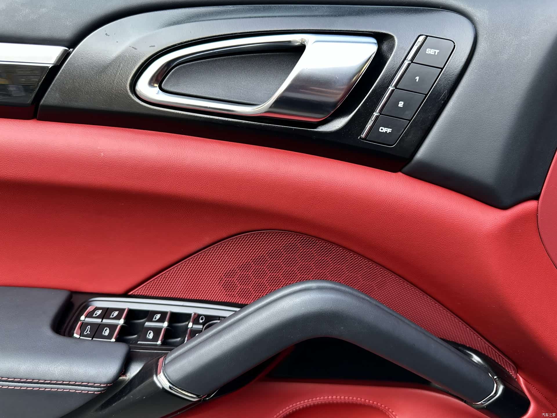 Porsche Cayenne, 2012 18
