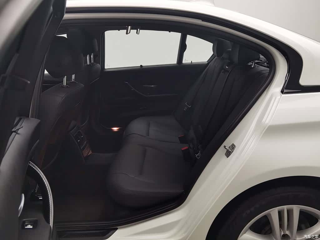 BMW 3 Series, 2017 15