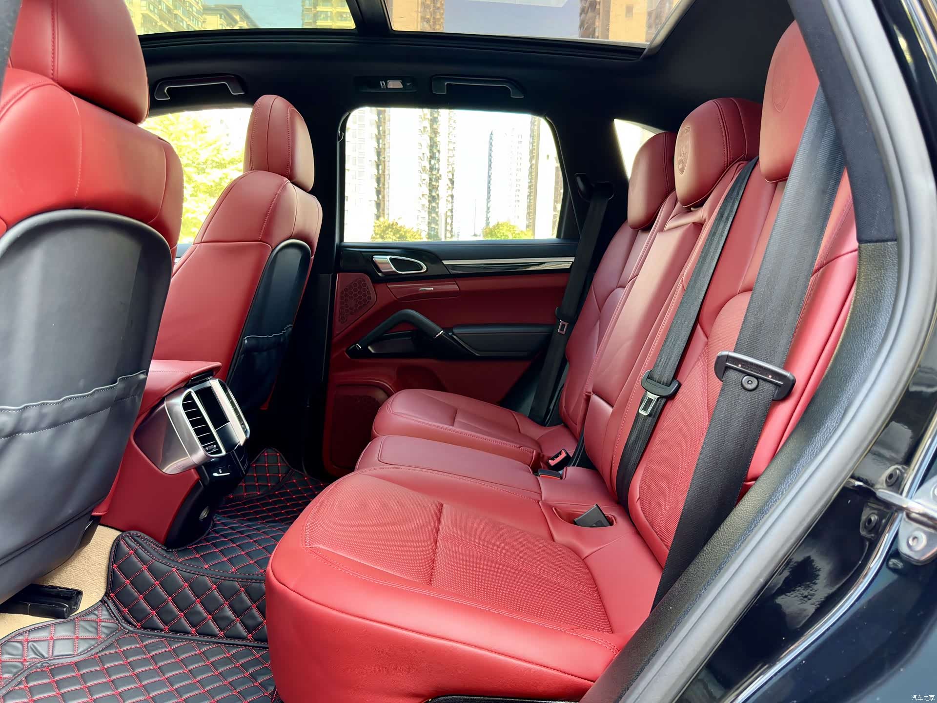 Porsche Cayenne, 2012 12
