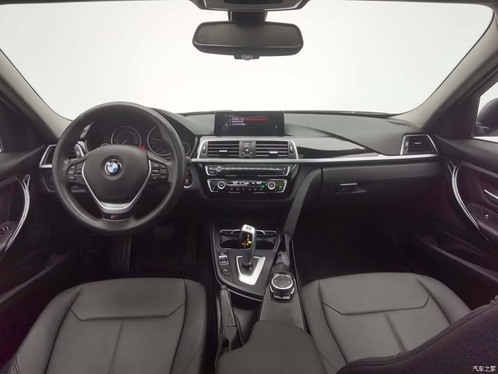 BMW 3 Series, 2017 все фото