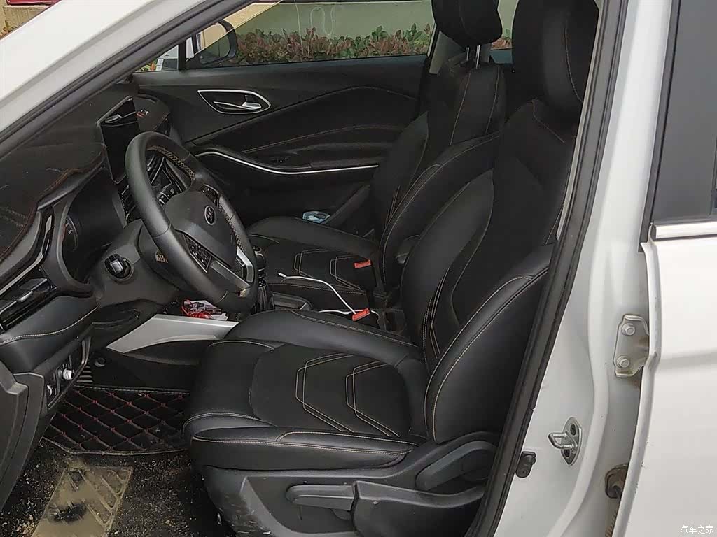 JAC S4, 2019 8