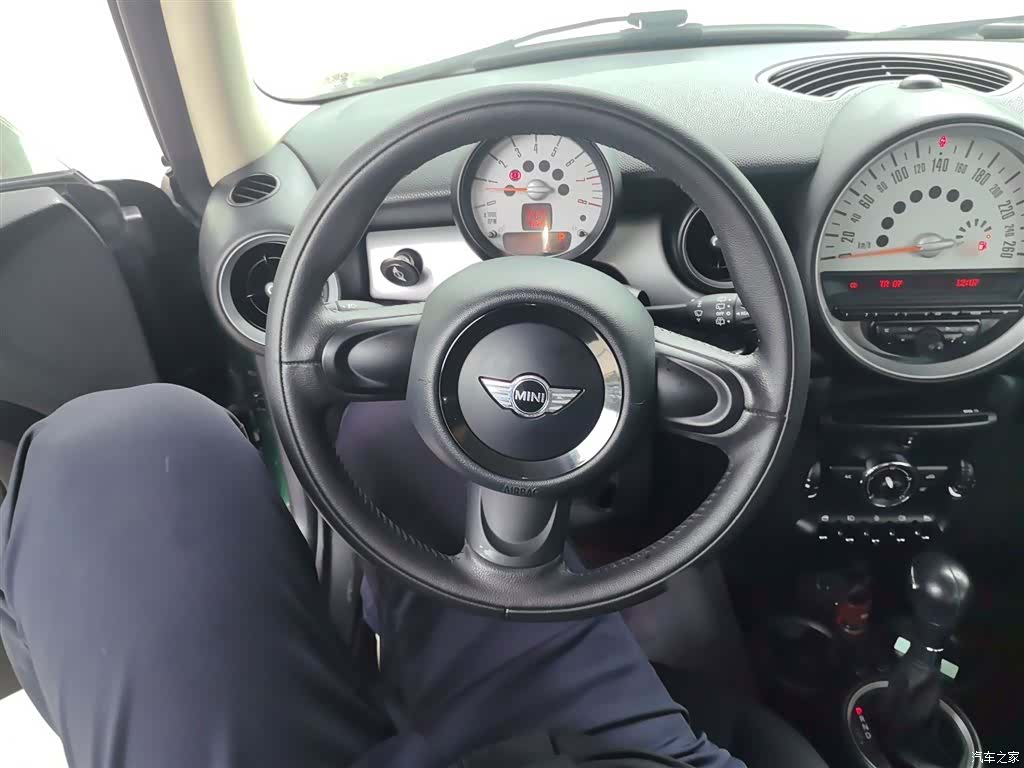 Mini ONE, 2014 7