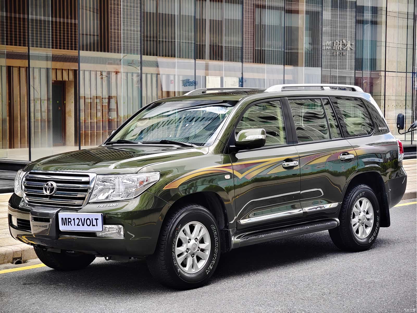 Toyota Land Cruiser, 2012 1
