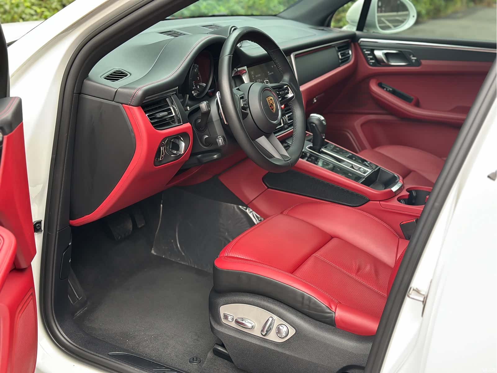 Porsche Macan, 2023 9