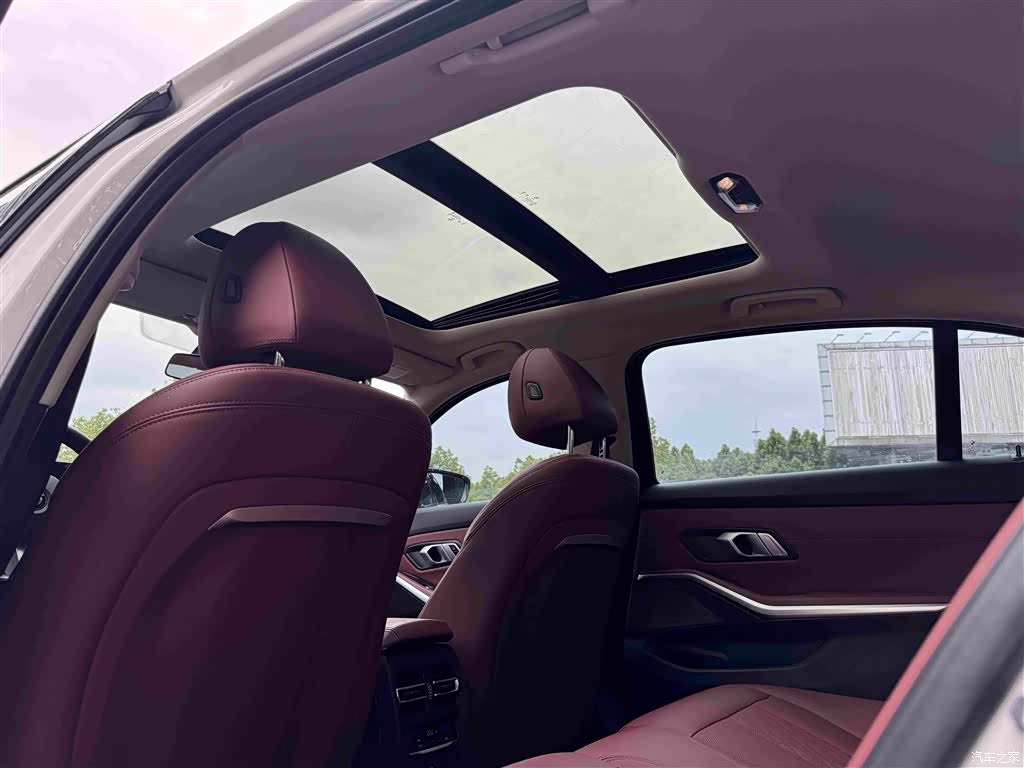 BMW 3 Series, 2023 29