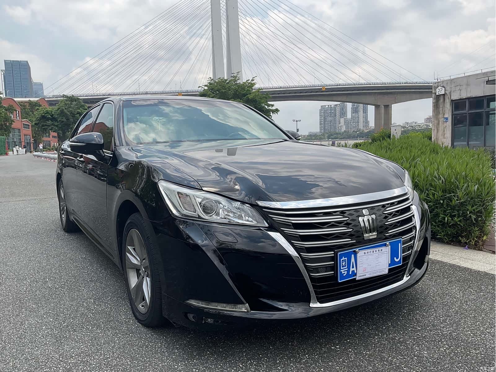 Toyota Crown, 2016 3