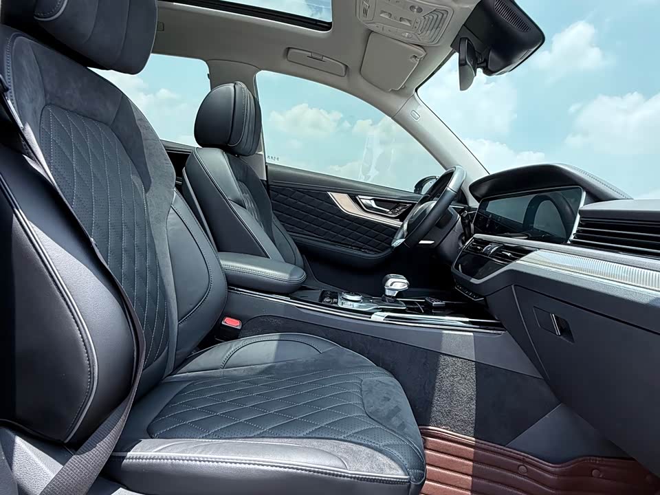 Hongqi HS5 Hongqi HS5