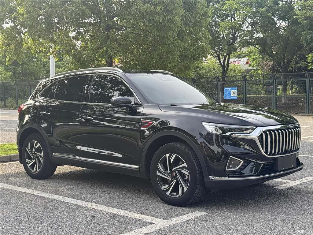 Hongqi HS5, 2022 9