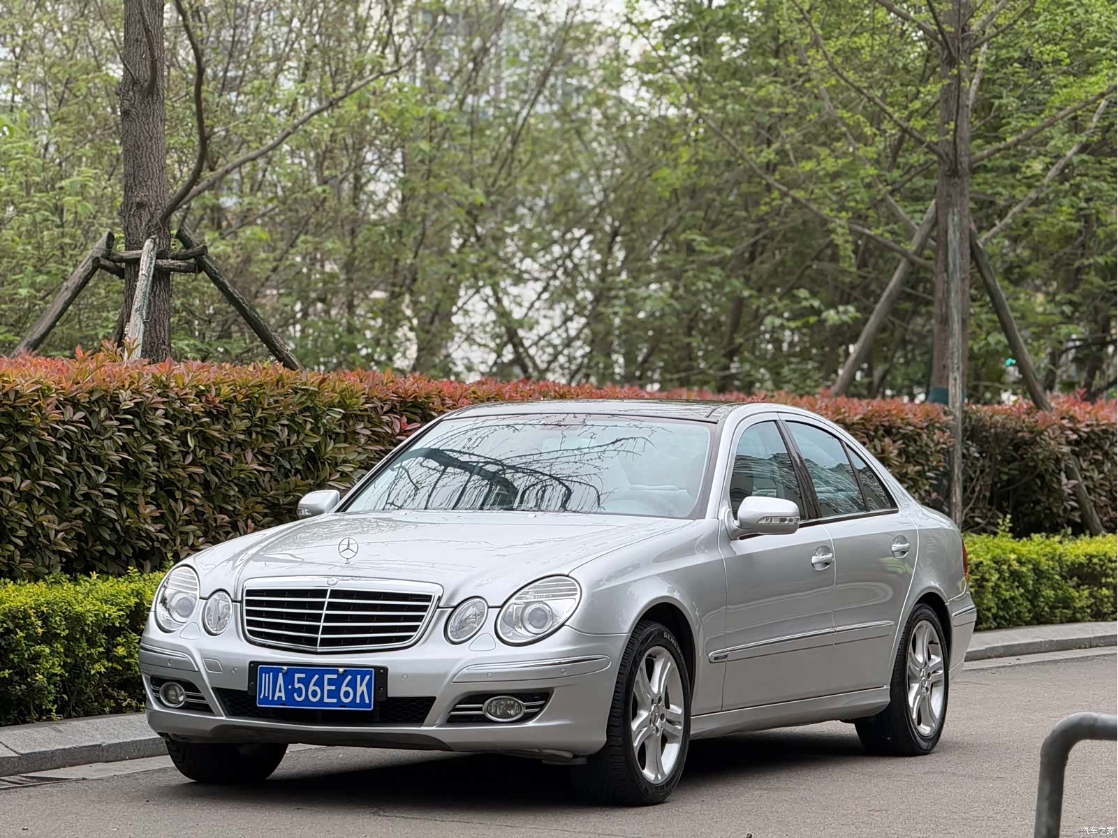 Mercedes-Benz E-Class, 2007 1