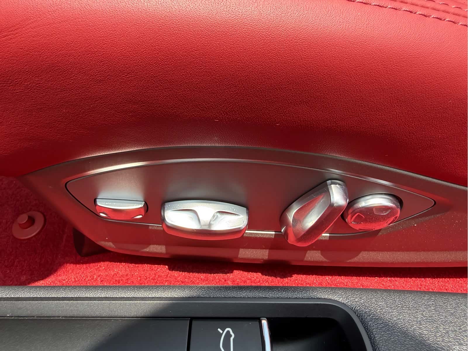 Porsche Boxster, 2026 14