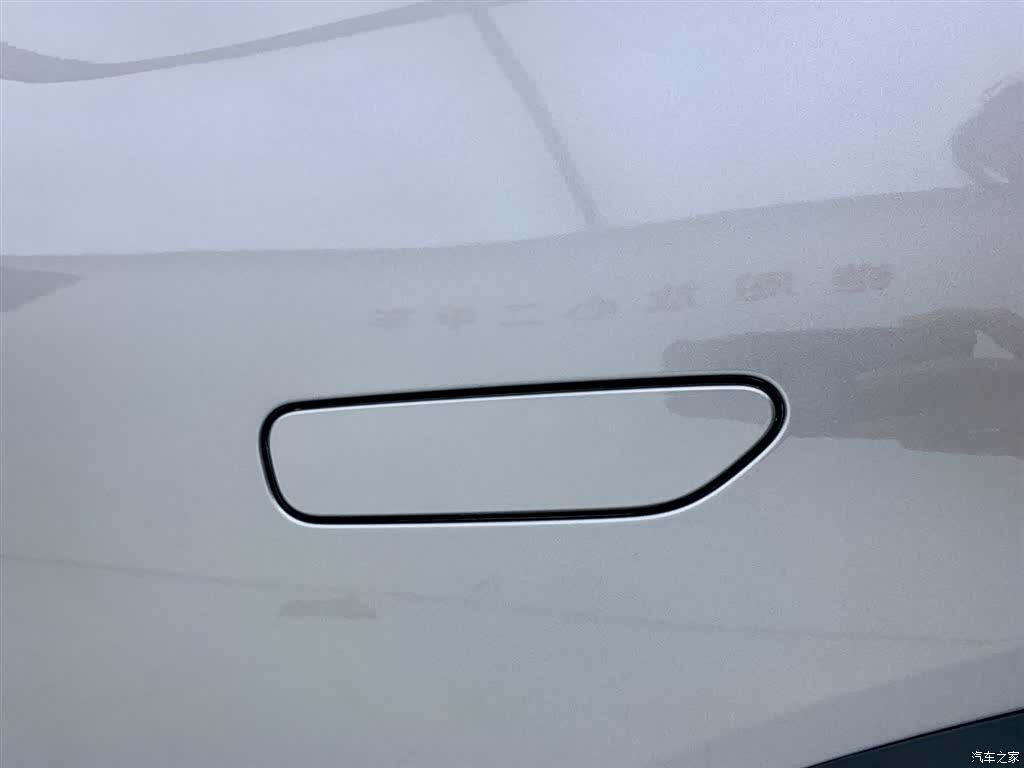 Xiaomi YU7, 2025 32