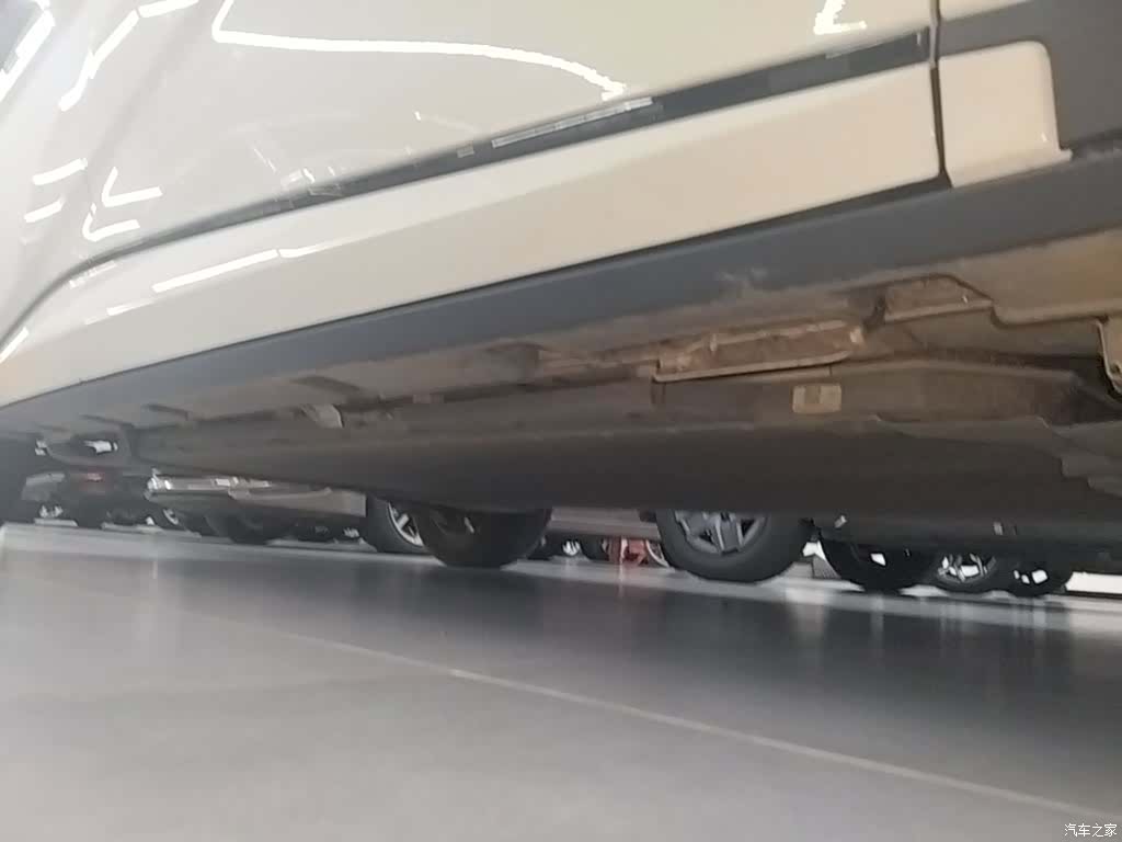 BYD Dolphin, 2026 19