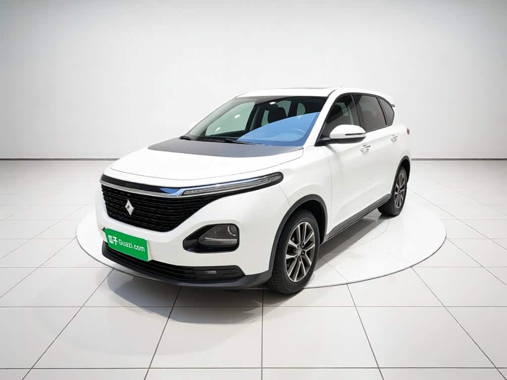 Baojun RM-5