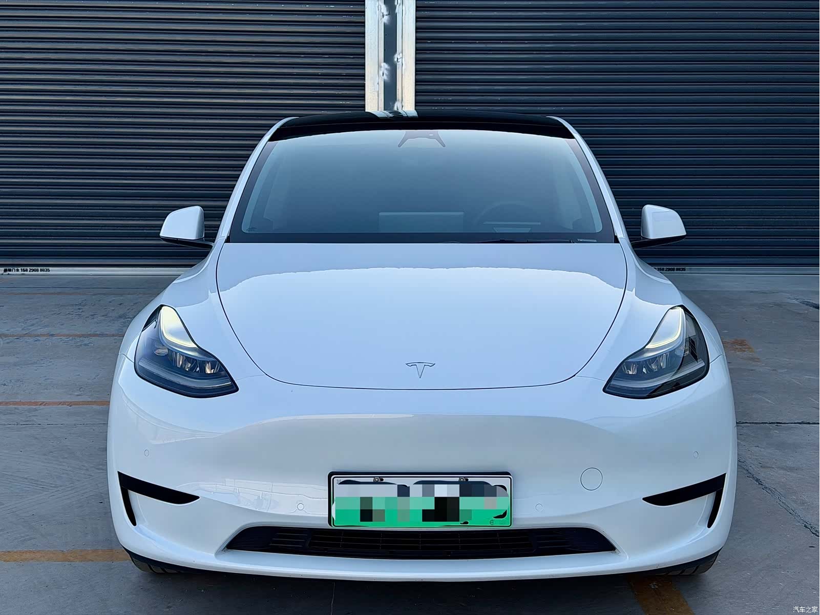 Tesla Model Y, 2023 3