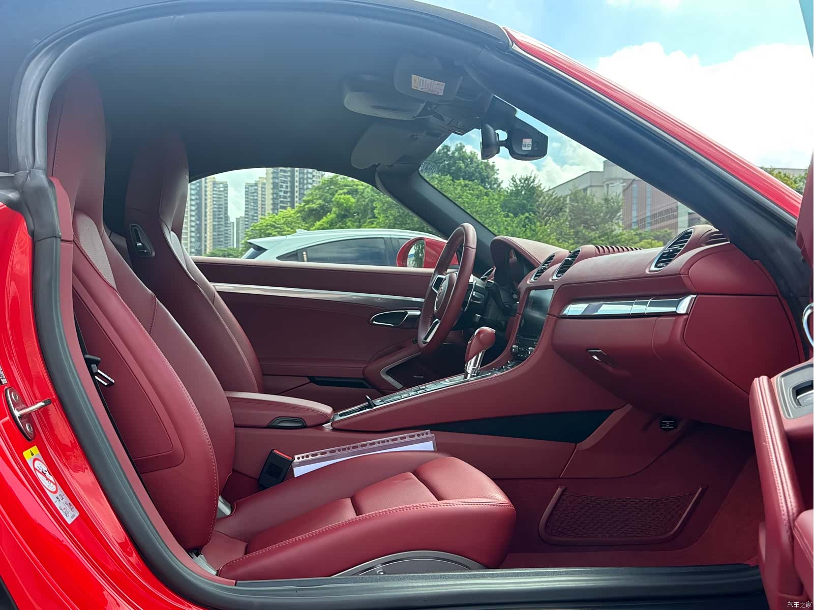 Porsche Boxster, 2022 22