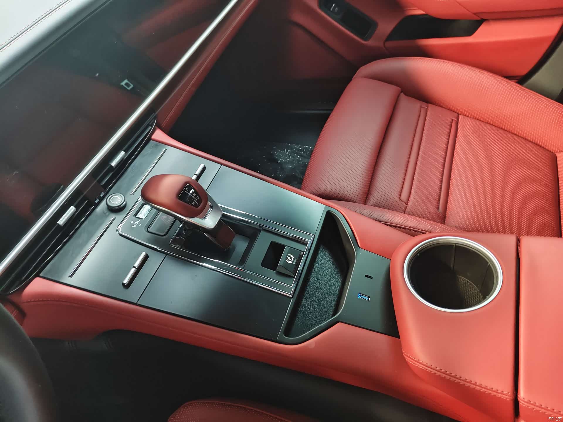 Porsche Panamera, 2013 8