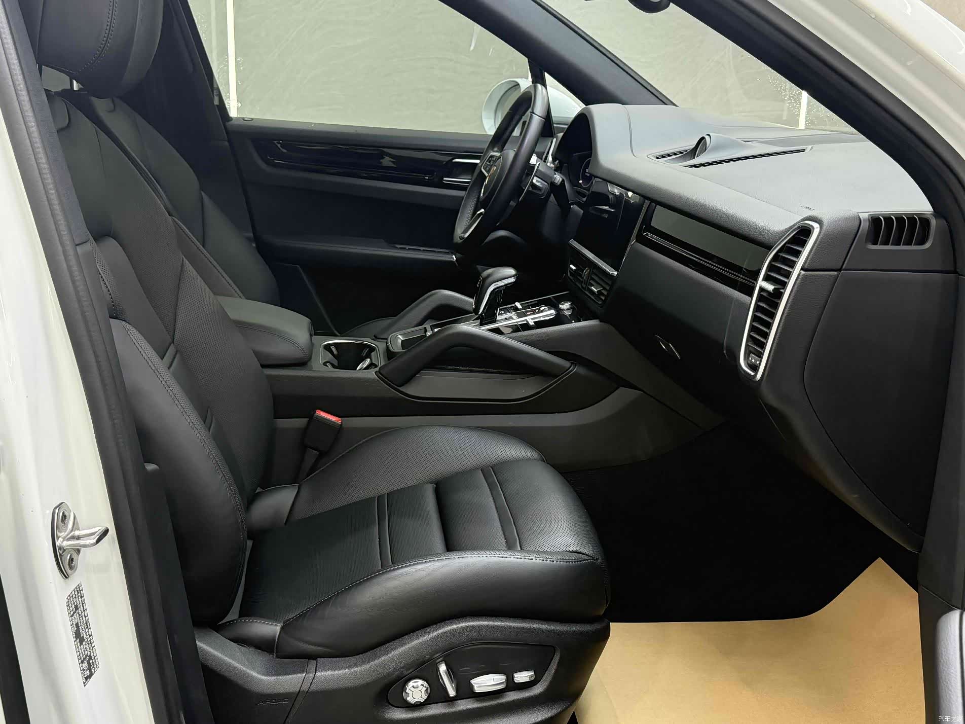 Porsche Cayenne, 2021 15