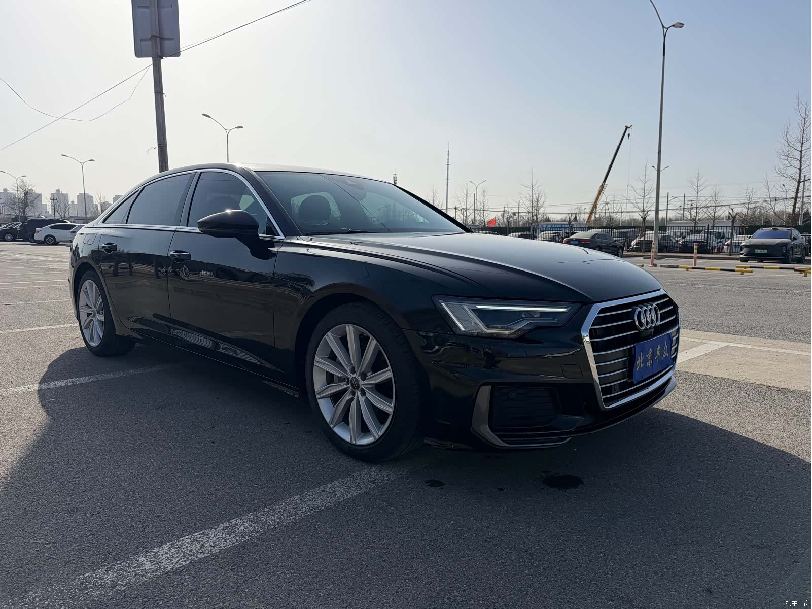 Audi A6L, 2021 3