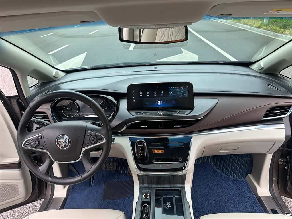 Buick GL8, 2022 6