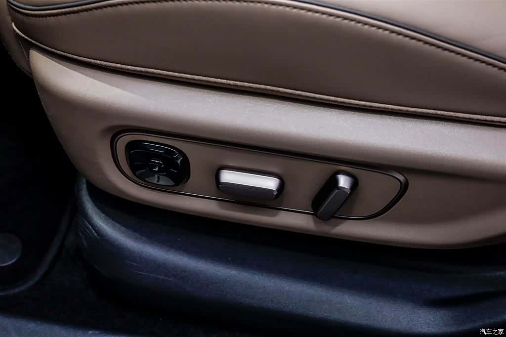 Li Auto i6, 2025 26