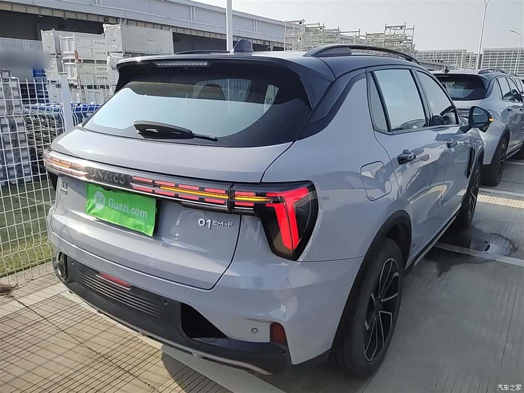 Lynk & Co 01, 2023 все фото