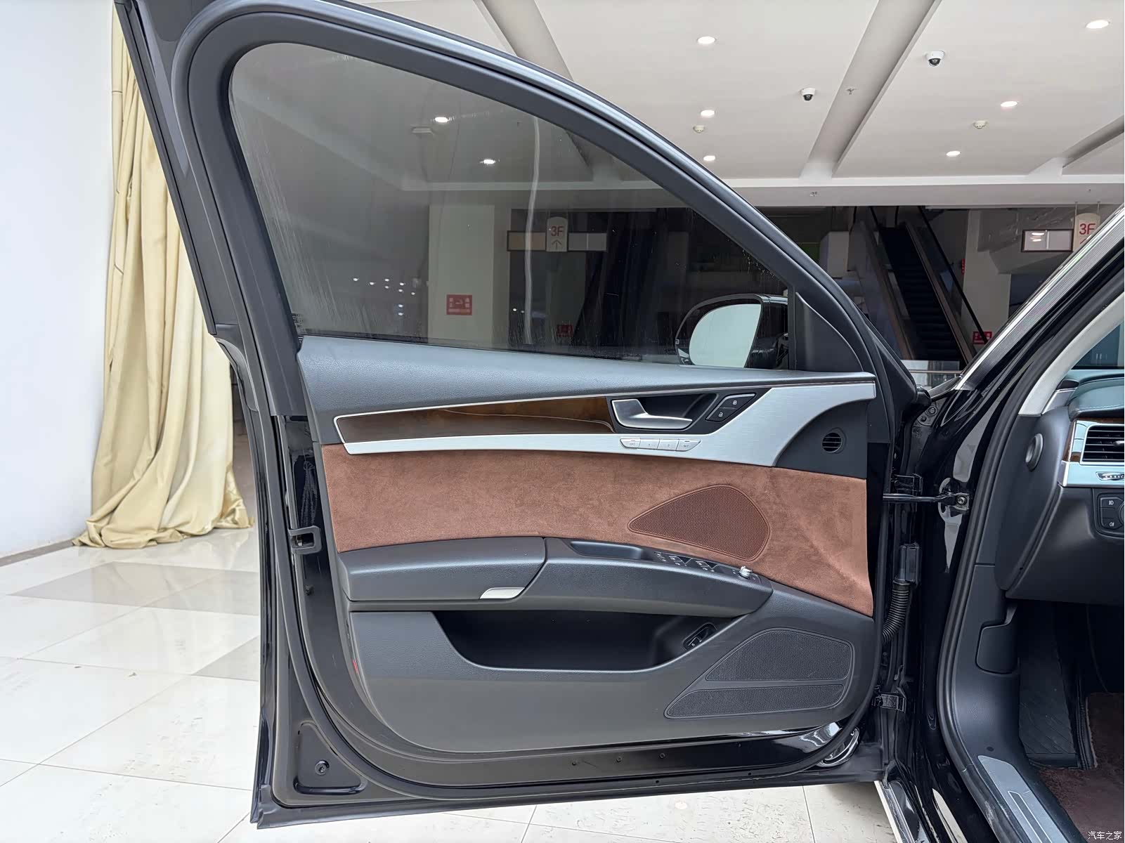 Audi A8L, 2014 12