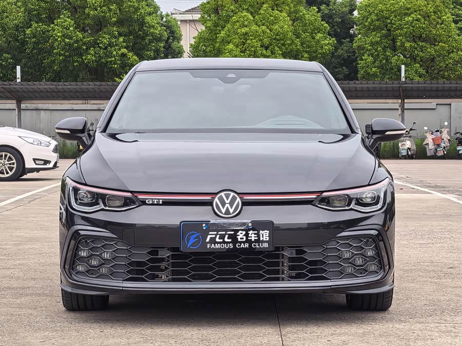 Volkswagen Golf GTI 2021, фото 2