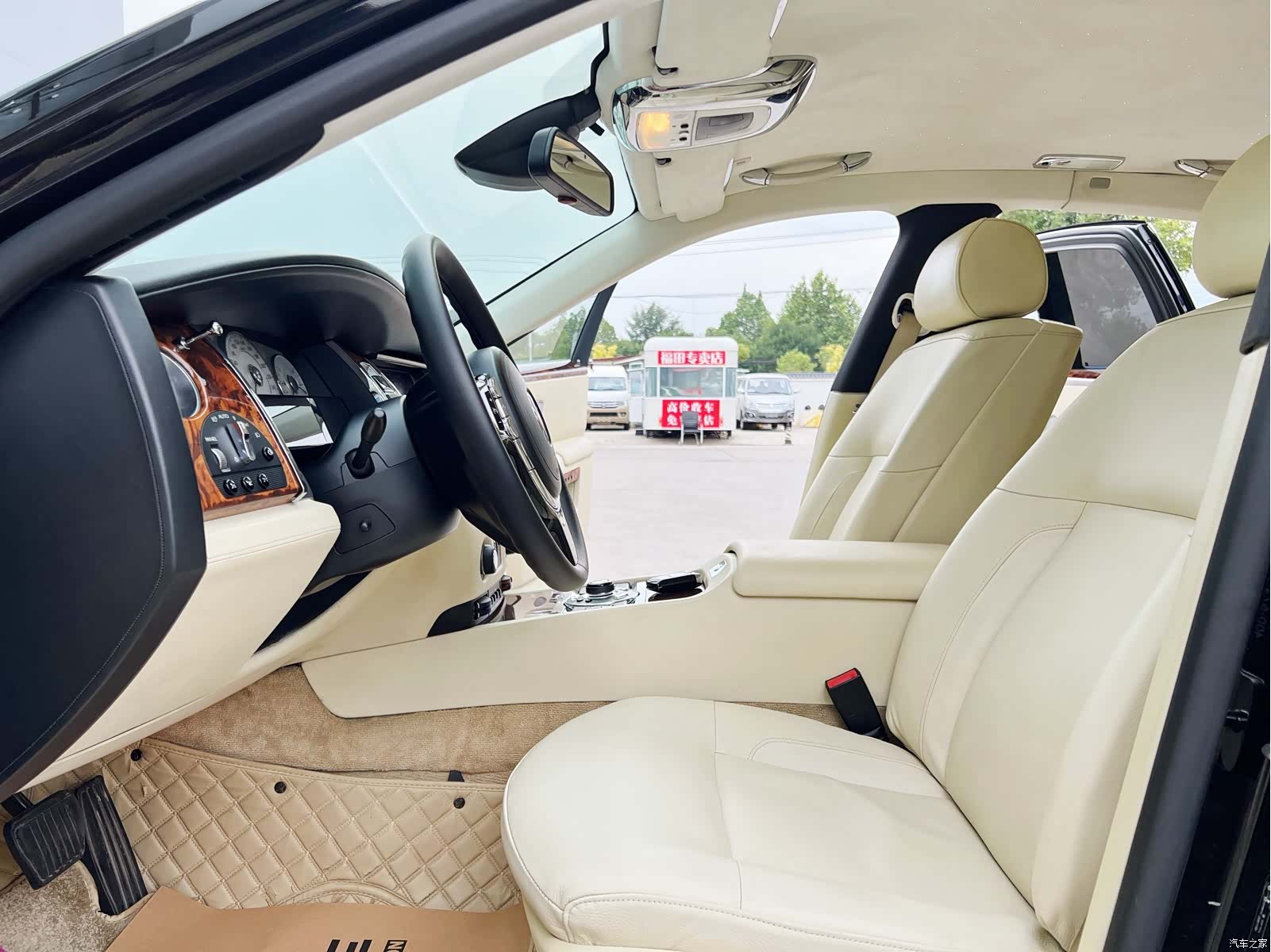 Rolls-Royce Ghost, 2011 20
