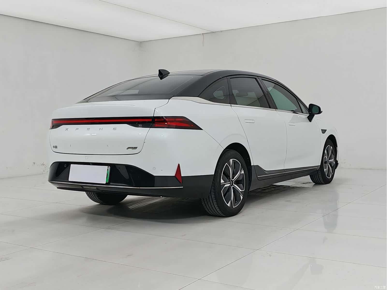 Xpeng P5, 2022 6