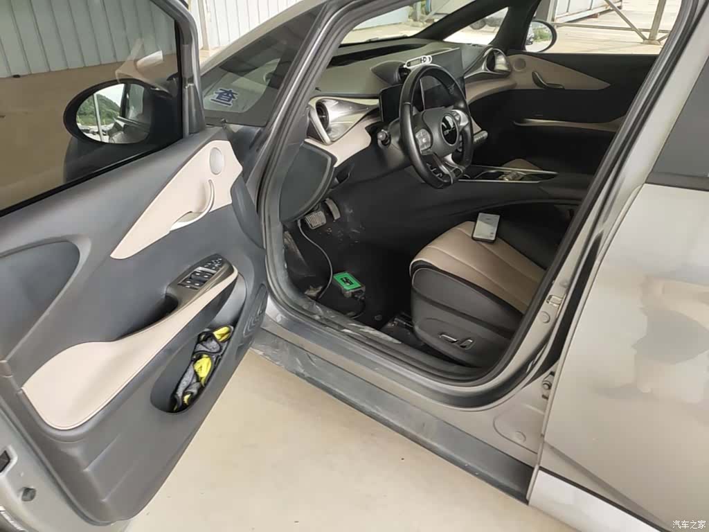 BYD Dolphin, 2023 16