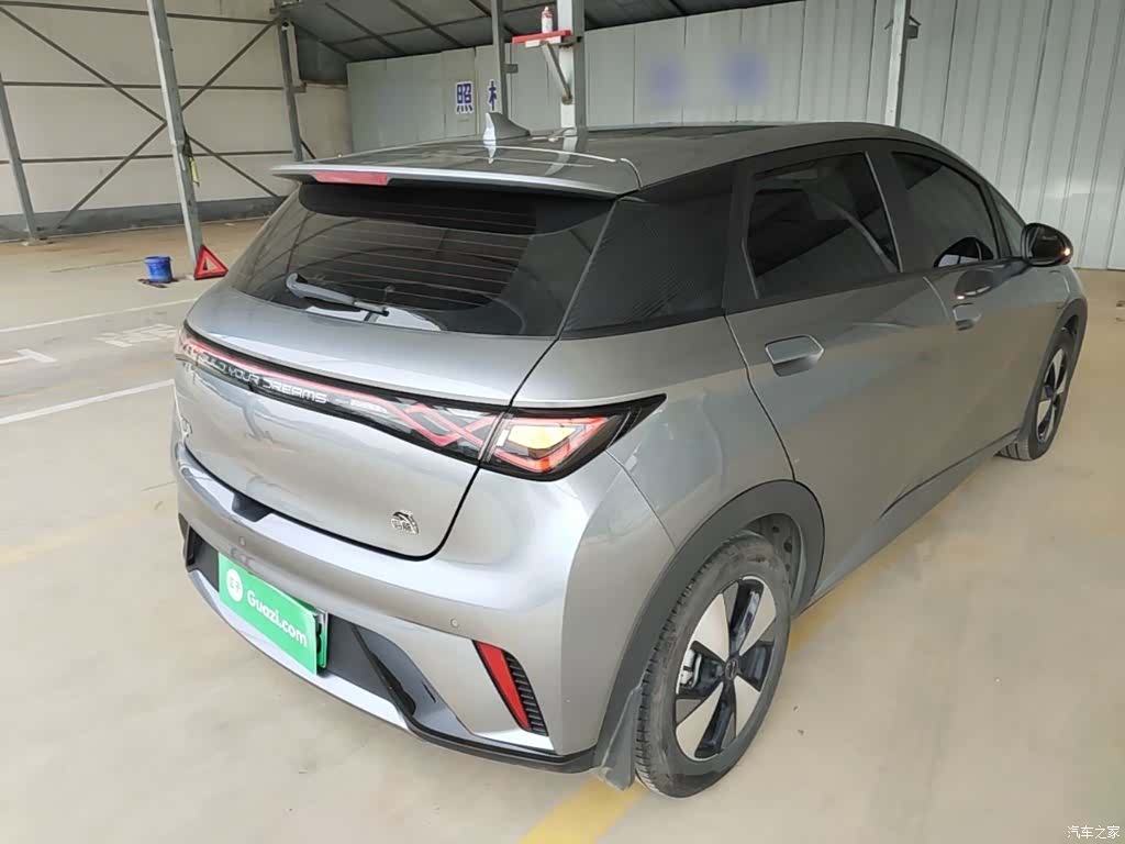 BYD Dolphin, 2023 7