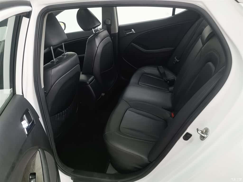 Kia K5, 2013 15