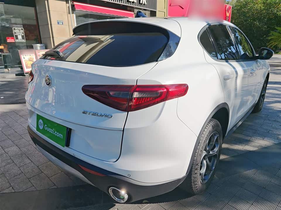 Alfa Romeo Stelvio