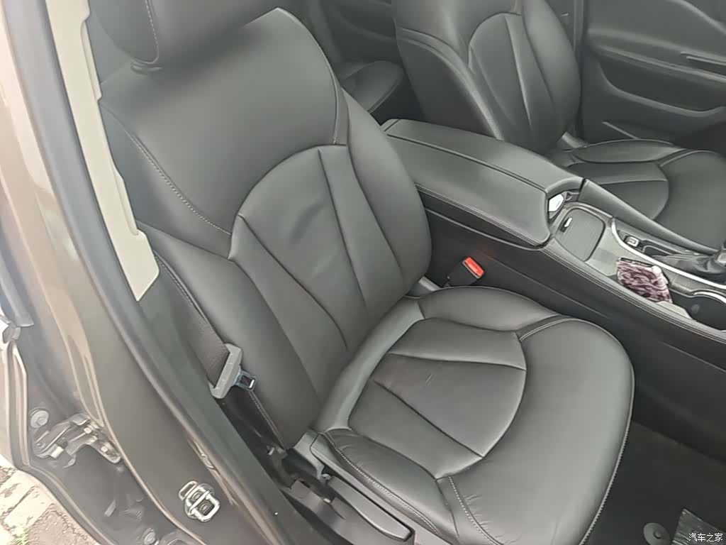 Buick Envision Plus, 2018 25