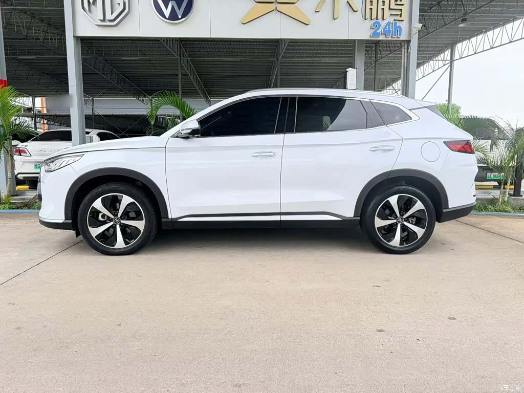 BYD Song, 2022 все фото