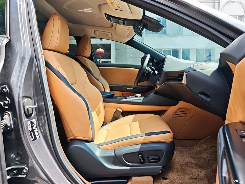 Lexus RZ, 2023 21
