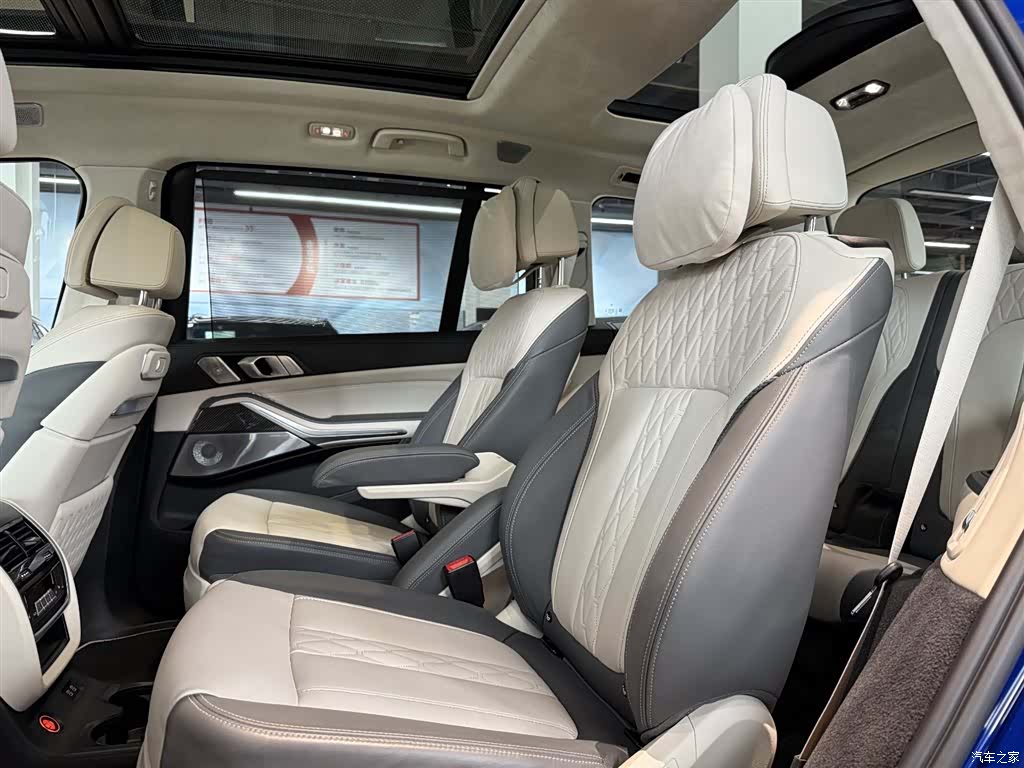 BMW X7, 2026 18