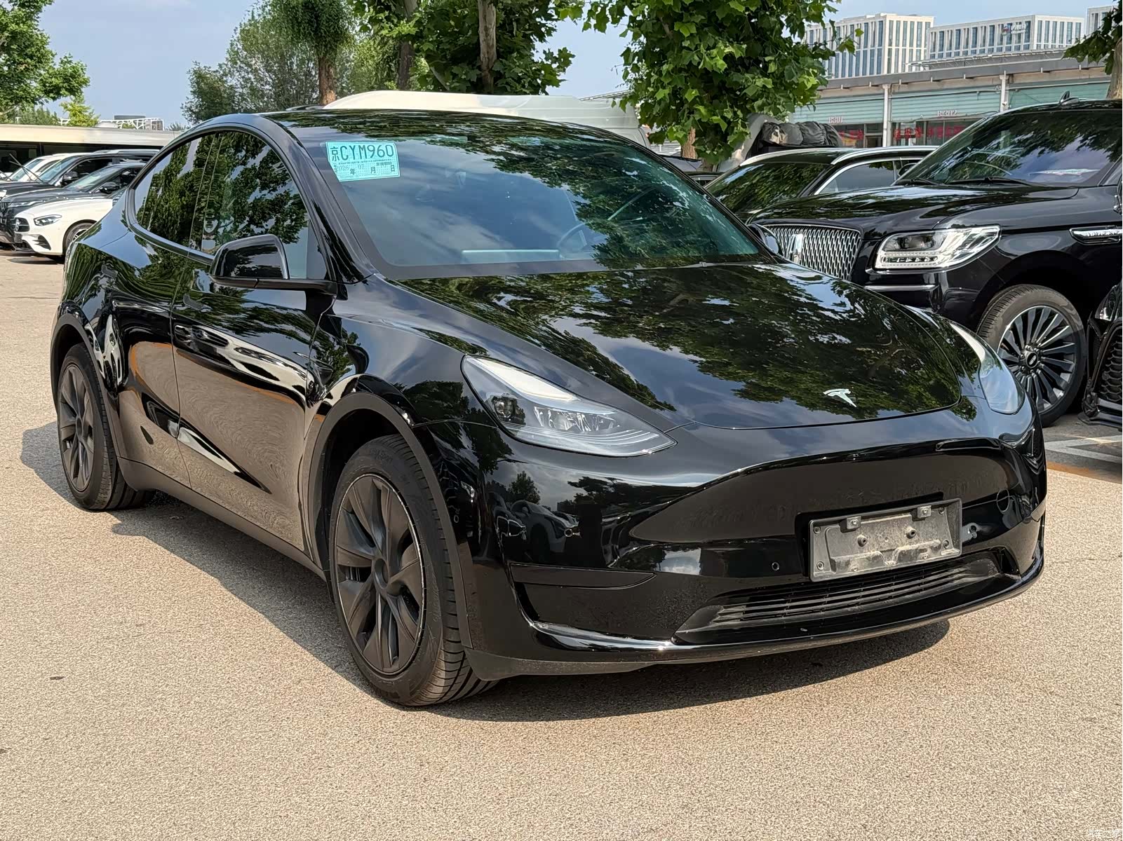 Tesla Model Y, 2023 3
