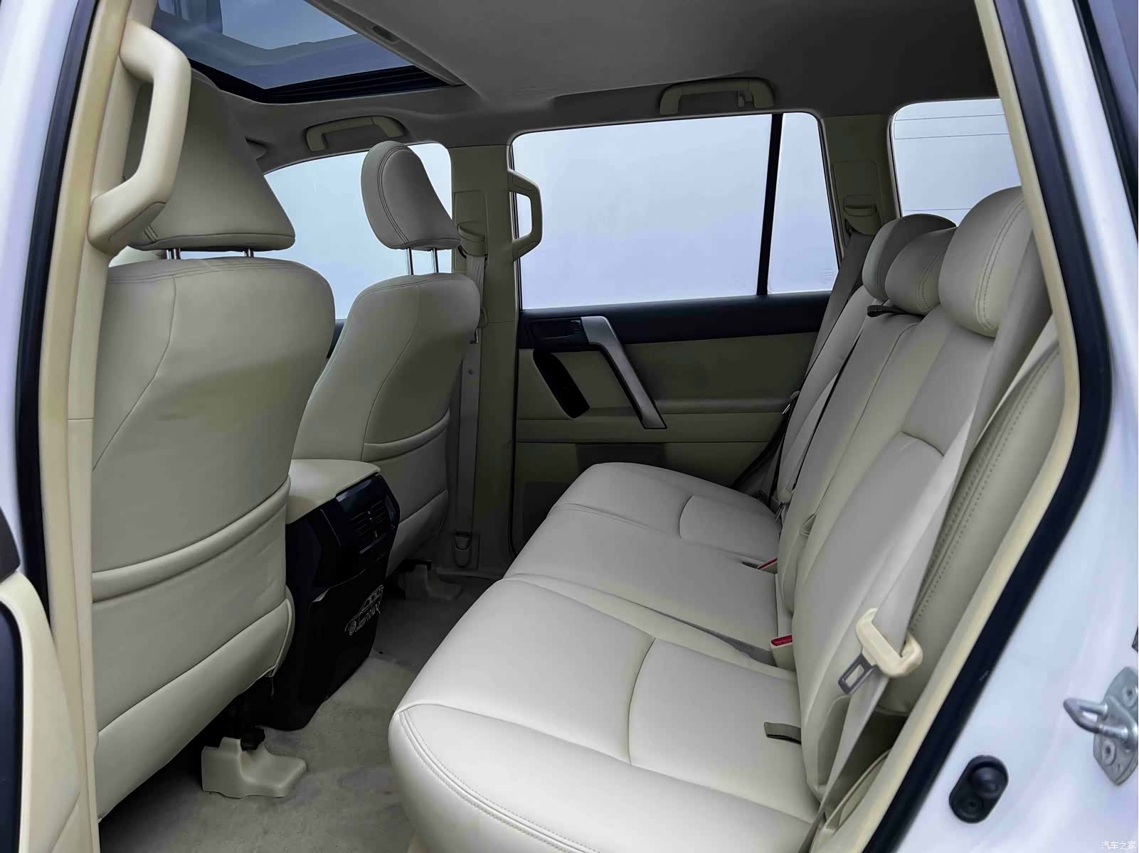Toyota Prado, 2014 6