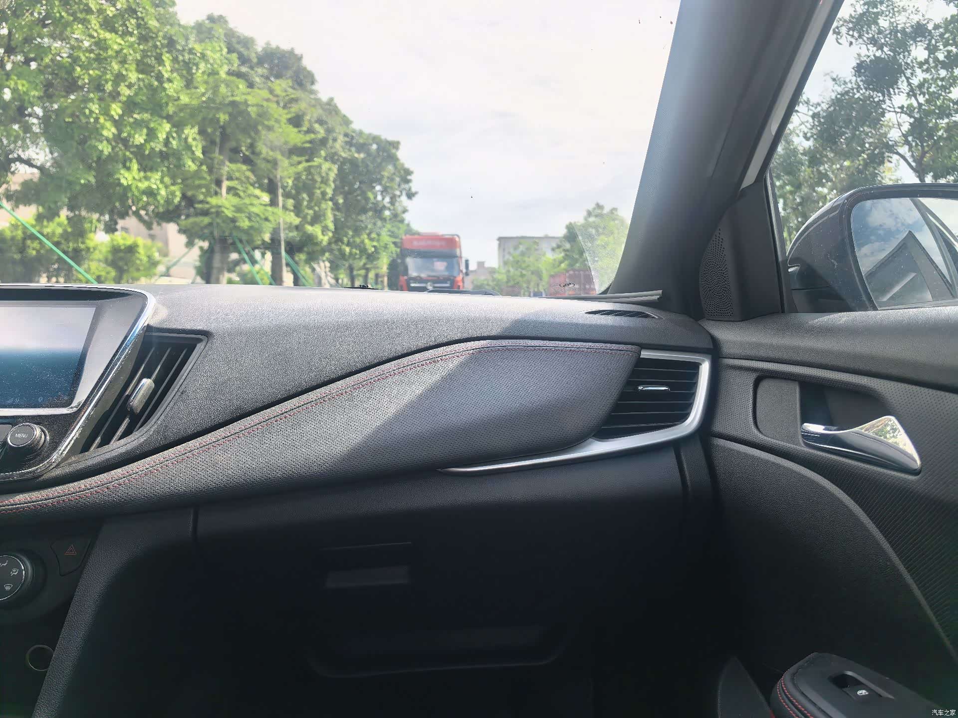 Chevrolet RS, 2022 17