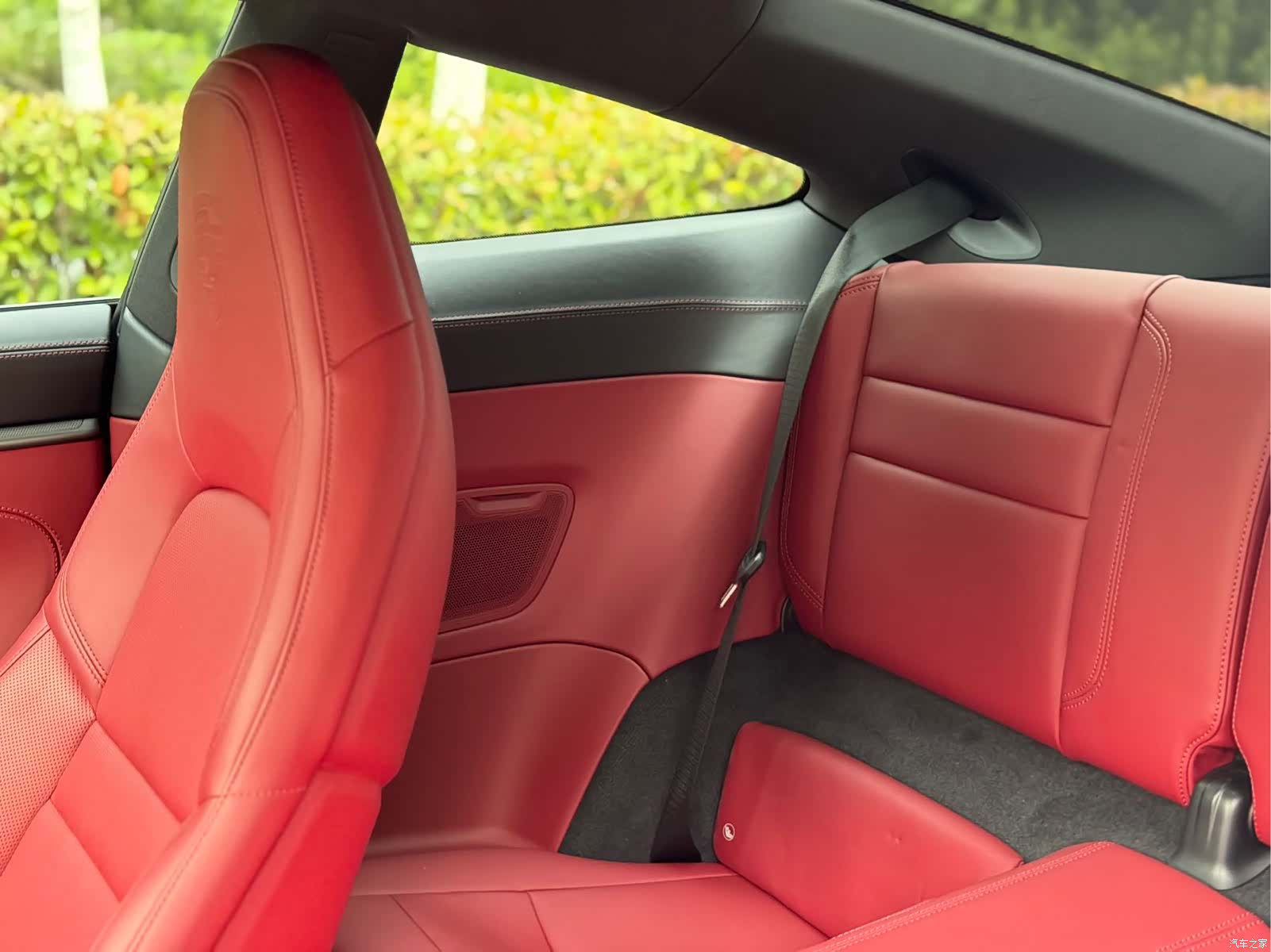 Porsche 911, 2025 все фото