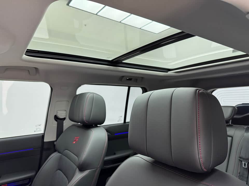 Jetour Jet Traveler C-DM