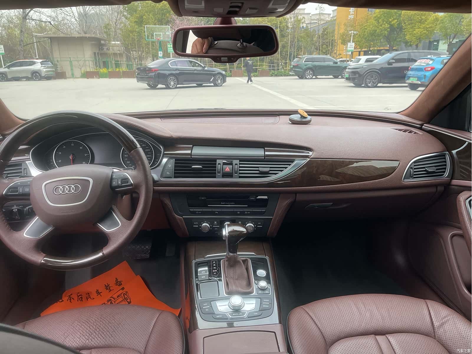 Audi A6L, 2014 13