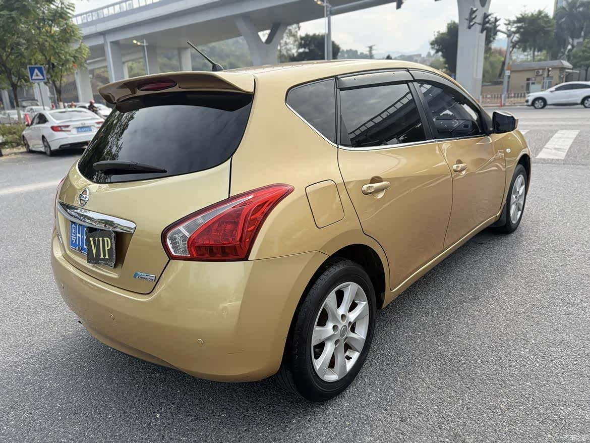 Nissan Tiida, 2012 все фото