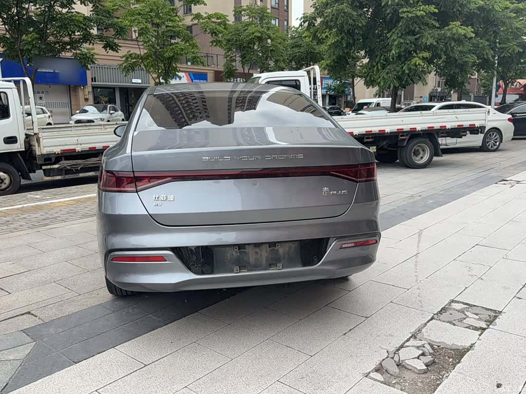 BYD Qin, 2022 11