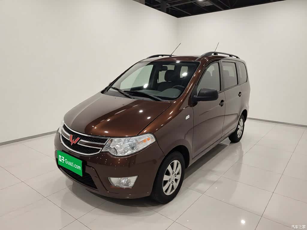 Wuling Hongguang, 2017 1