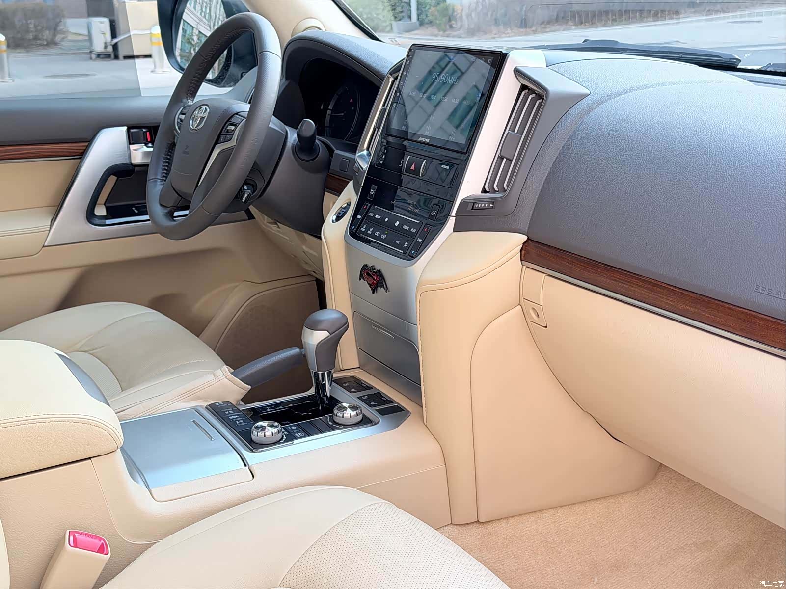 Toyota Land Cruiser, 2016 12