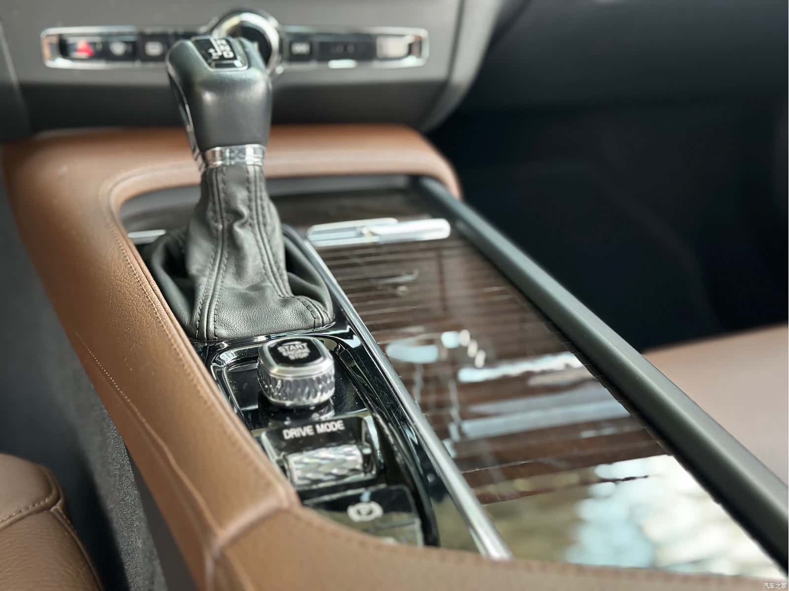 Volvo S90, 2017 16