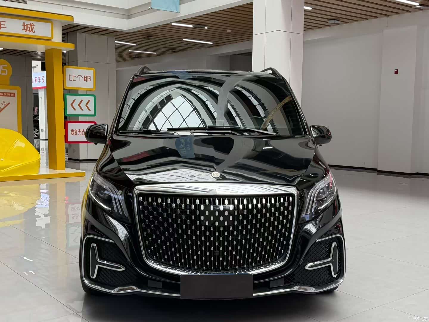 Mercedes-Benz 7, 2021 2