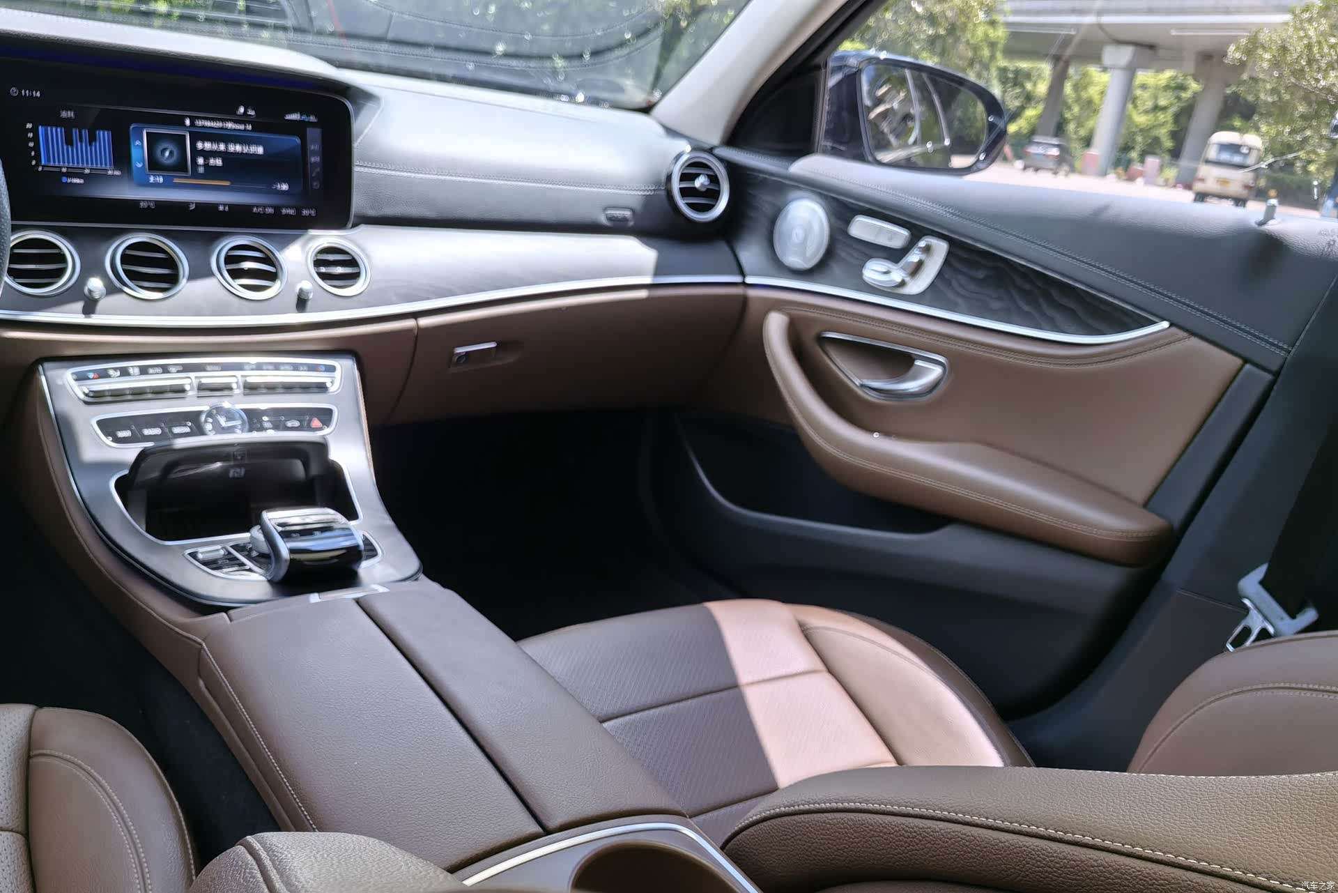 Mercedes-Benz E-Class, 2018 12
